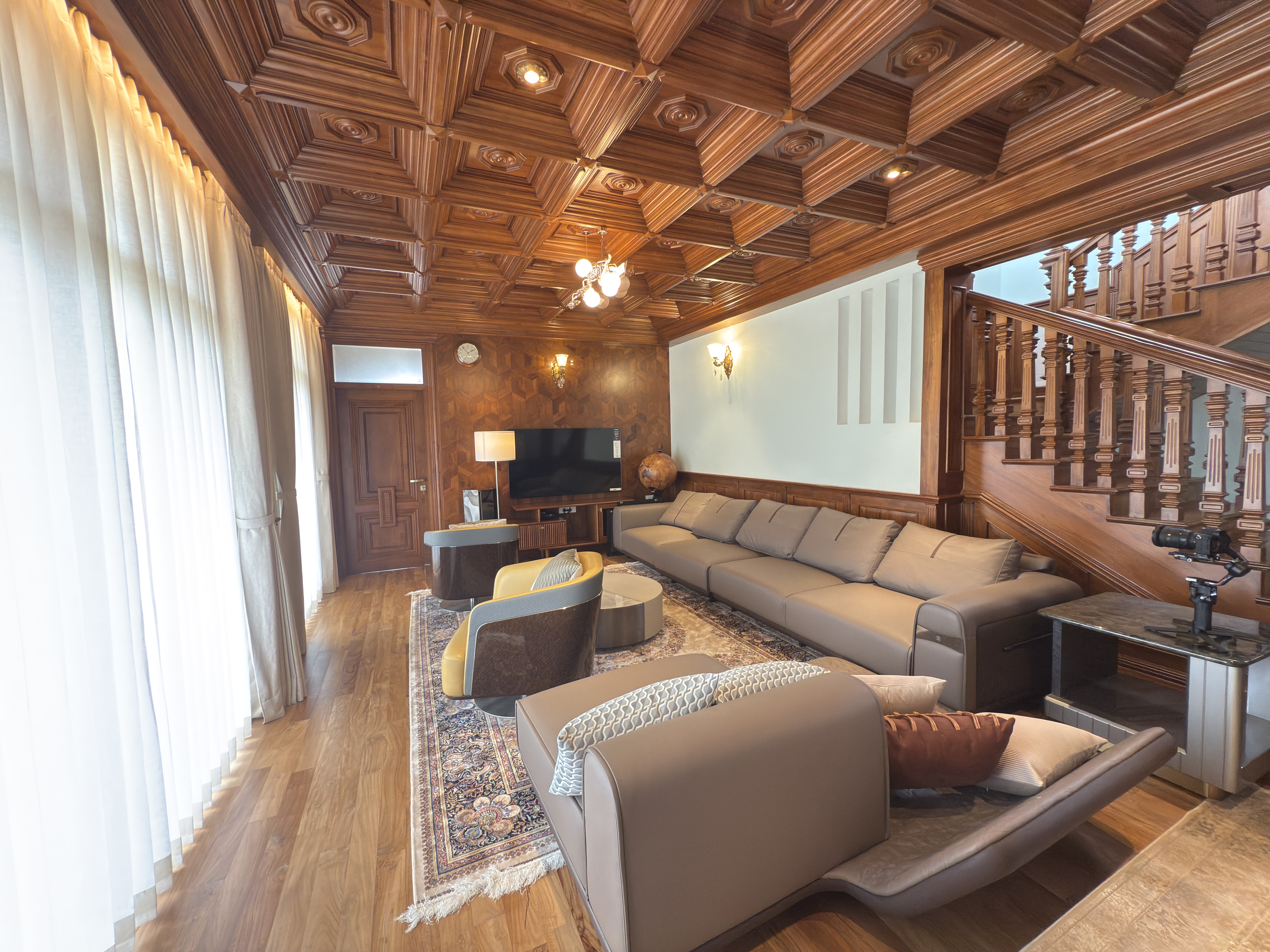 Modern 4 BHK Penthouse, Bangalore