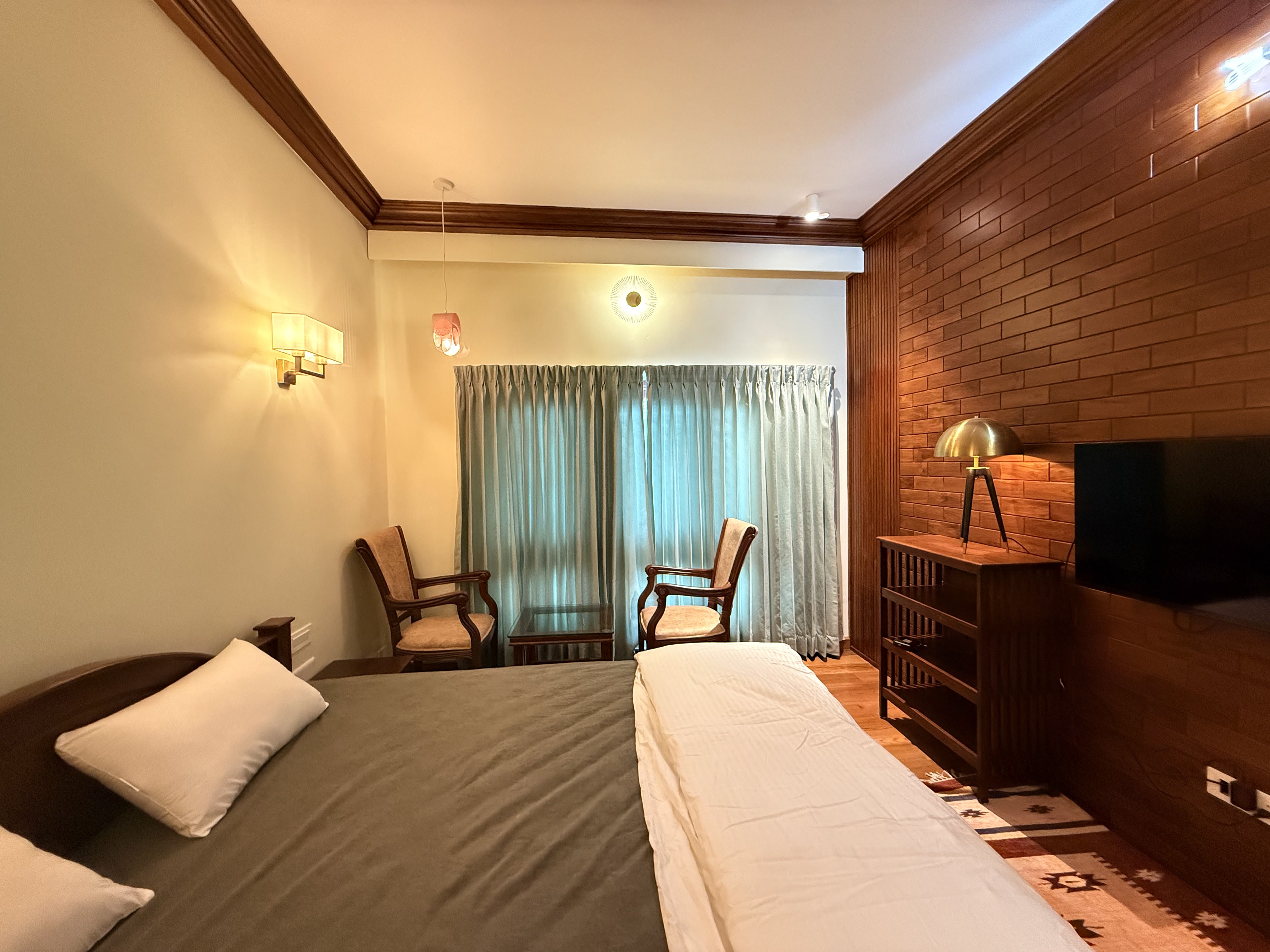 Luxury Walk-in Wardrobe